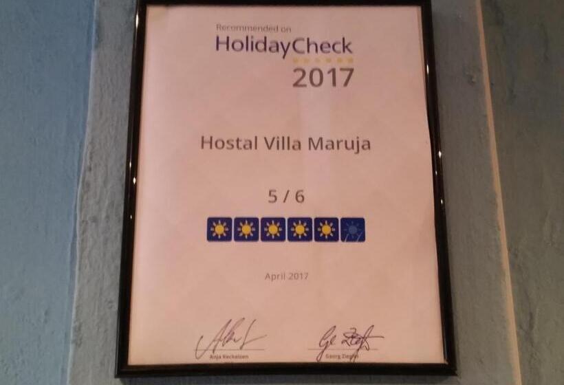 فندق Hostal Villa Maruja