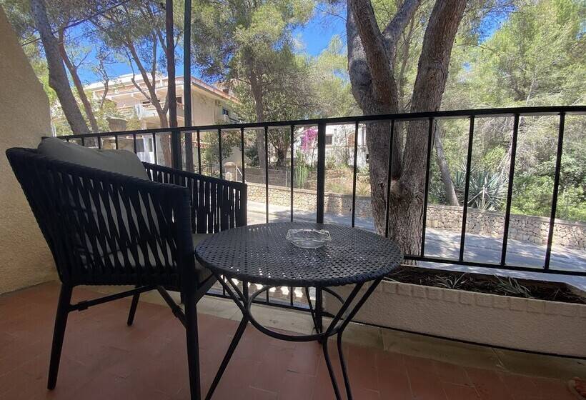 هتل Hostal Villa Rosa