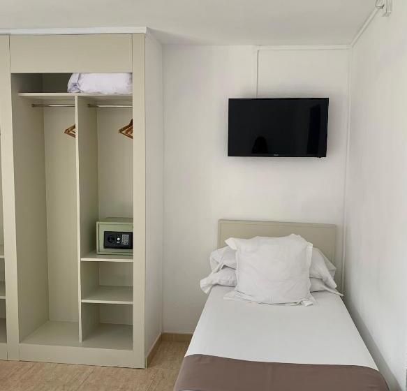 فندق Jeni & Restaurant