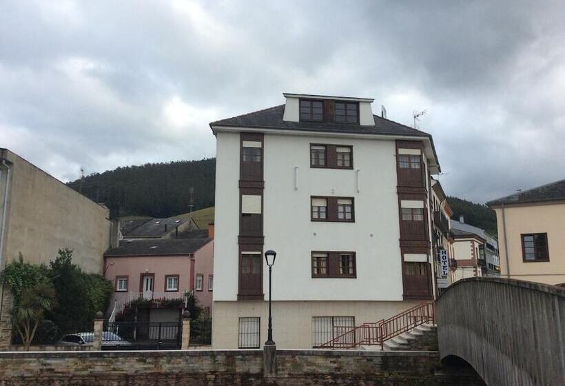 ホテル La Bilbaina