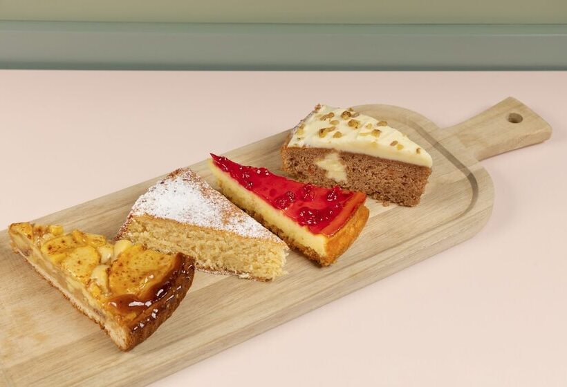 La Goleta Hotel De Mar   Adults Only