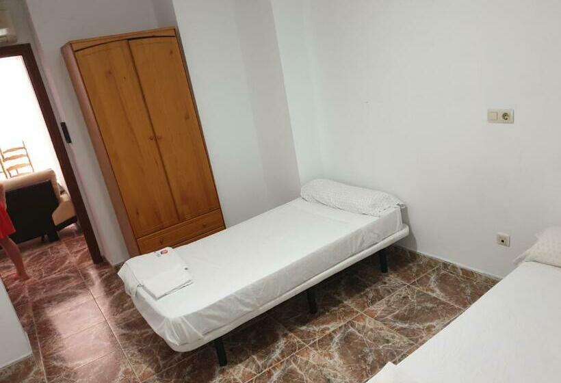 酒店 Hostal Restaurante Llácer 1953