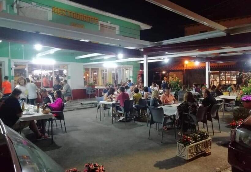 בית מלון כפרי Pensión Casa Corro