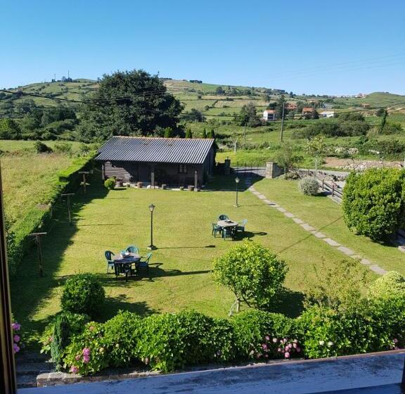 هتل Pensión Castio