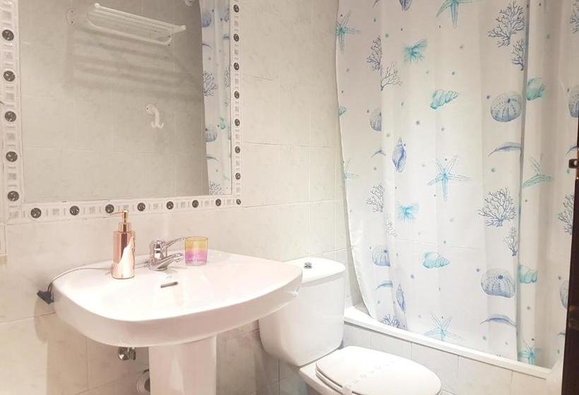 فندق Pensión El Camarote