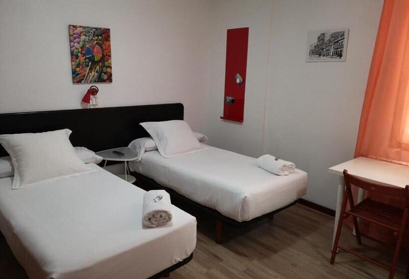 هتل Pensión Las Rías