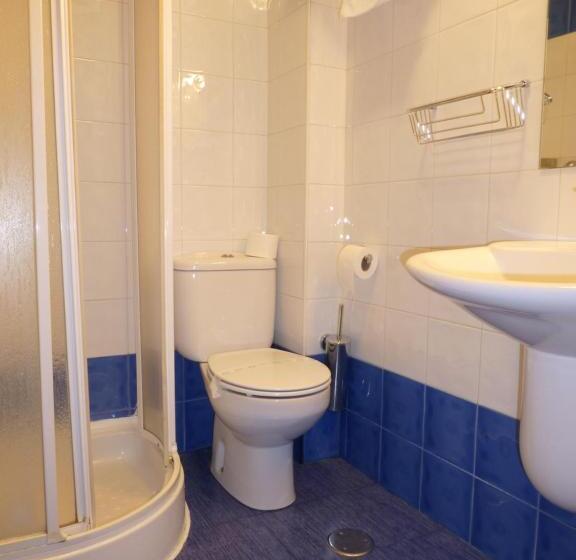 ホテル Pensión Romero