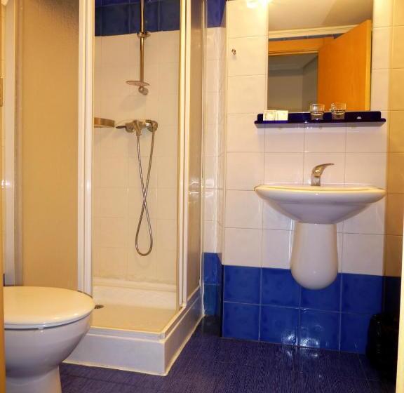 ホテル Pensión Romero