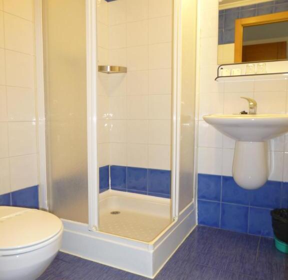 ホテル Pensión Romero