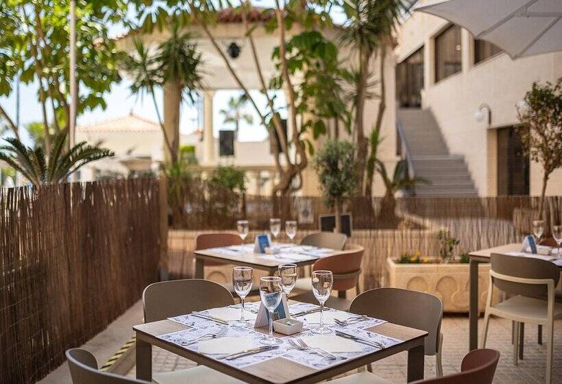 هتل Playas De Torrevieja