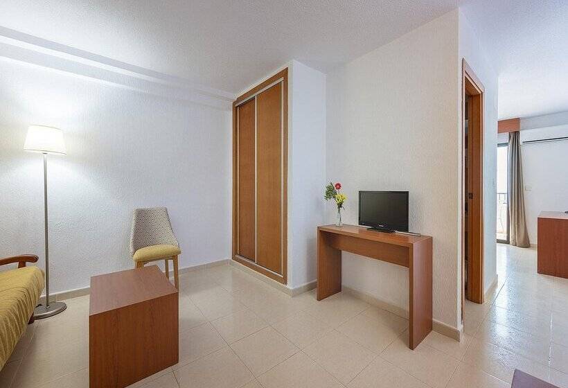 هتل Playas De Torrevieja