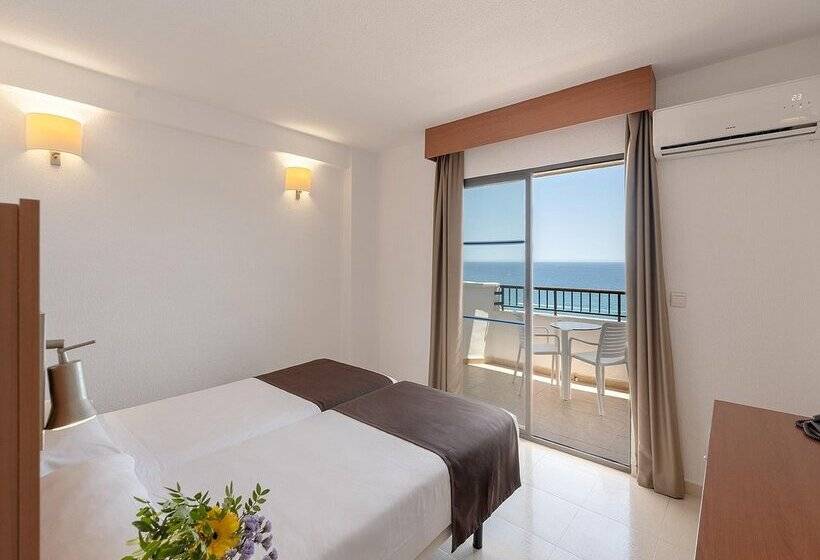 هتل Playas De Torrevieja