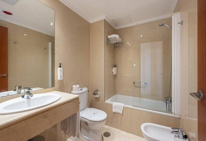 هتل Playas De Torrevieja