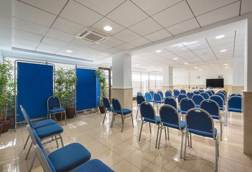 هتل Playas De Torrevieja