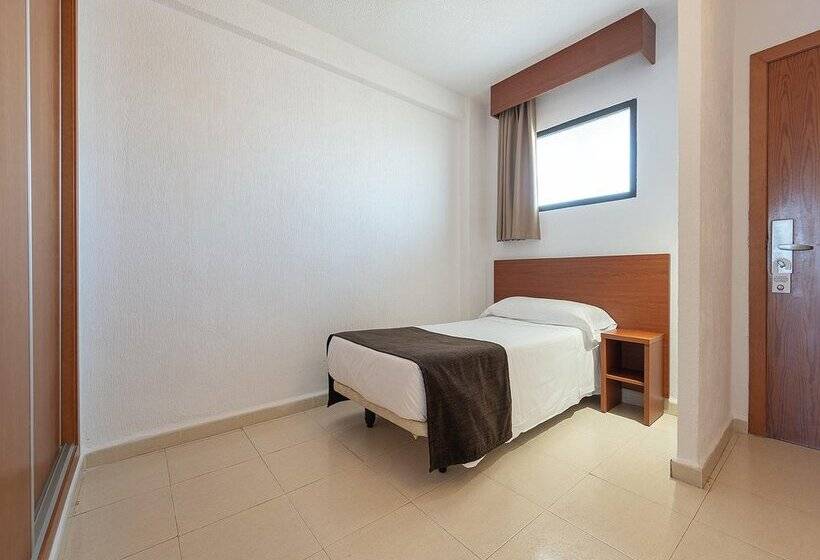 هتل Playas De Torrevieja