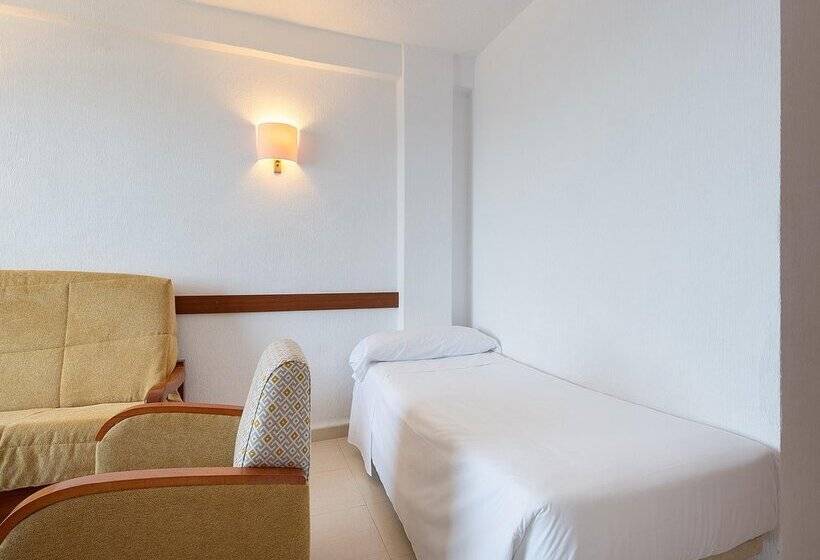 هتل Playas De Torrevieja