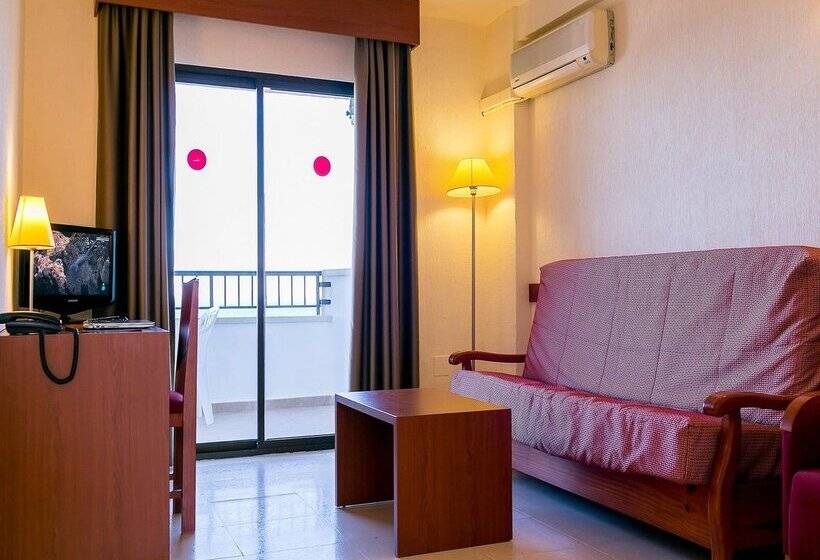 هتل Playas De Torrevieja