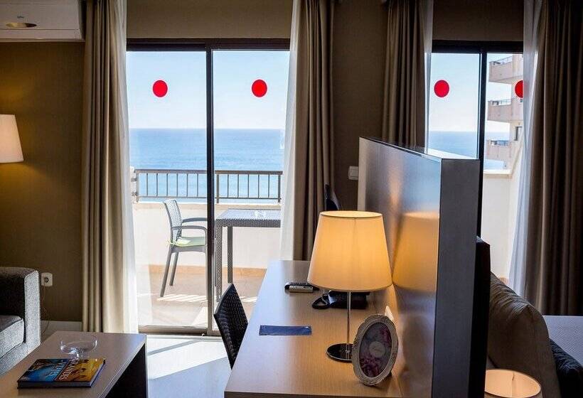 هتل Playas De Torrevieja