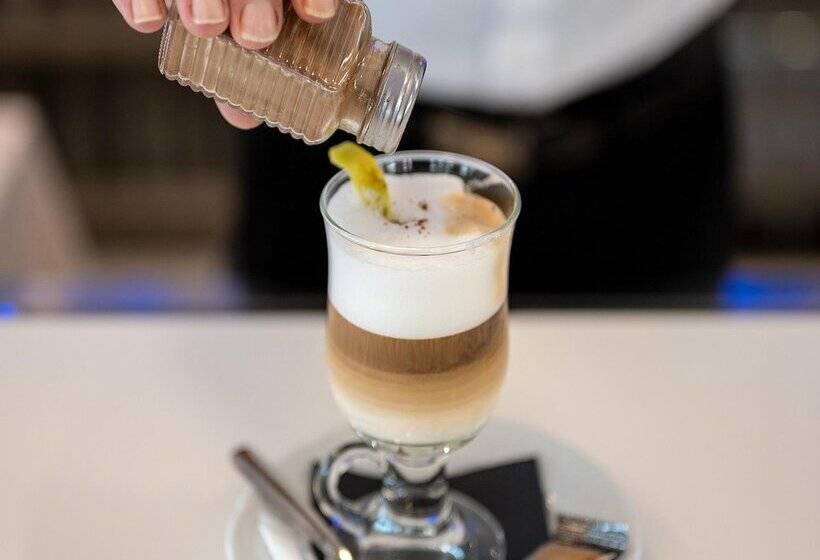 هتل Playas De Torrevieja