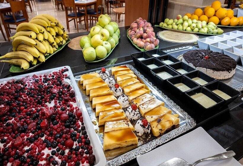 هتل Playas De Torrevieja