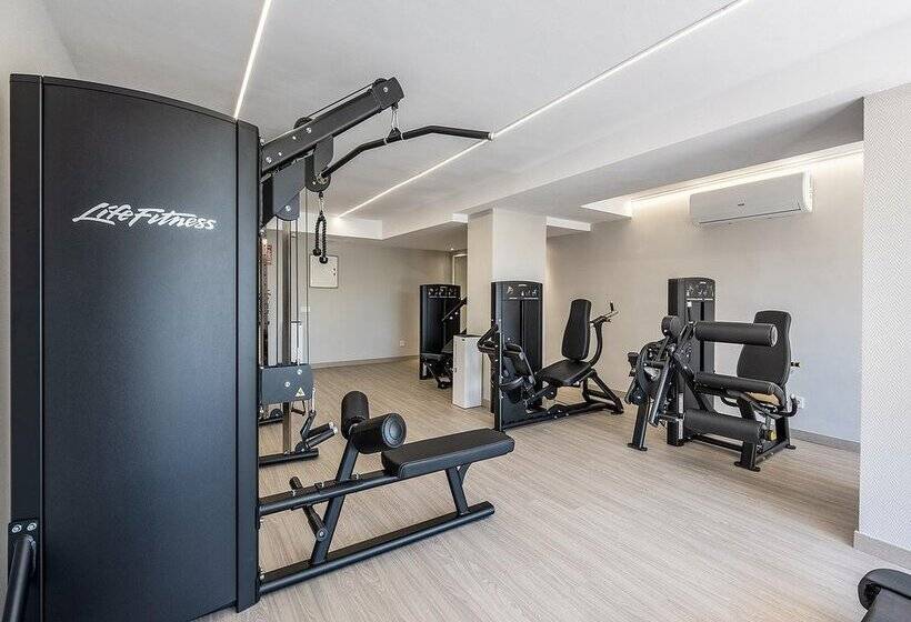 هتل Playas De Torrevieja