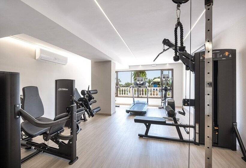 هتل Playas De Torrevieja