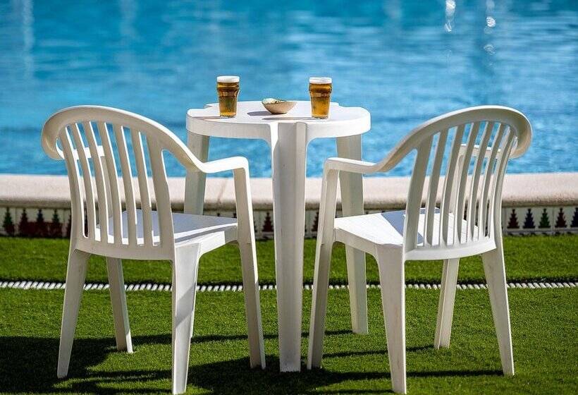 هتل Playas De Torrevieja