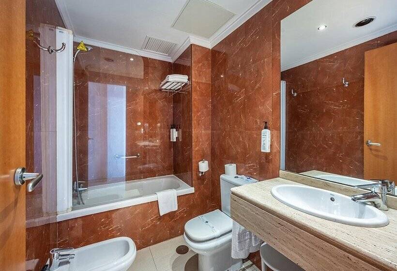 هتل Playas De Torrevieja