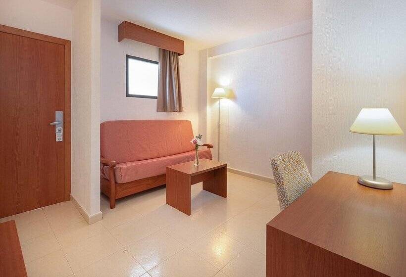 هتل Playas De Torrevieja