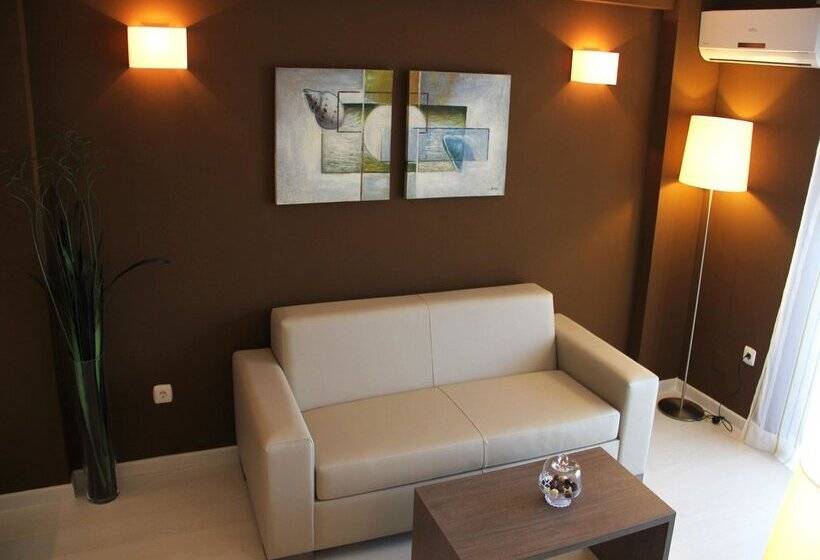 هتل Playas De Torrevieja