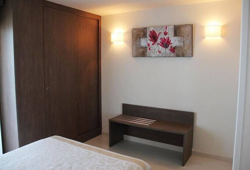 هتل Playas De Torrevieja