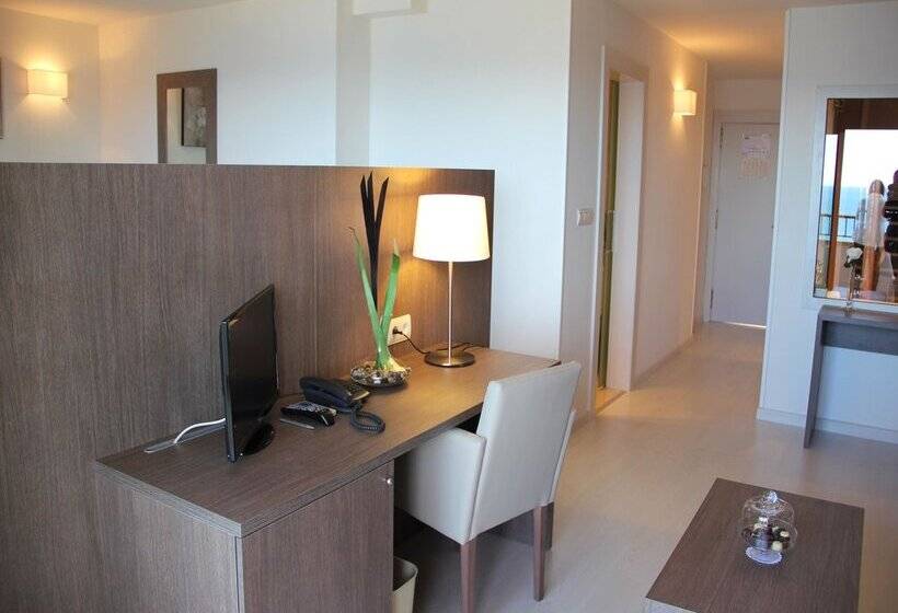 هتل Playas De Torrevieja