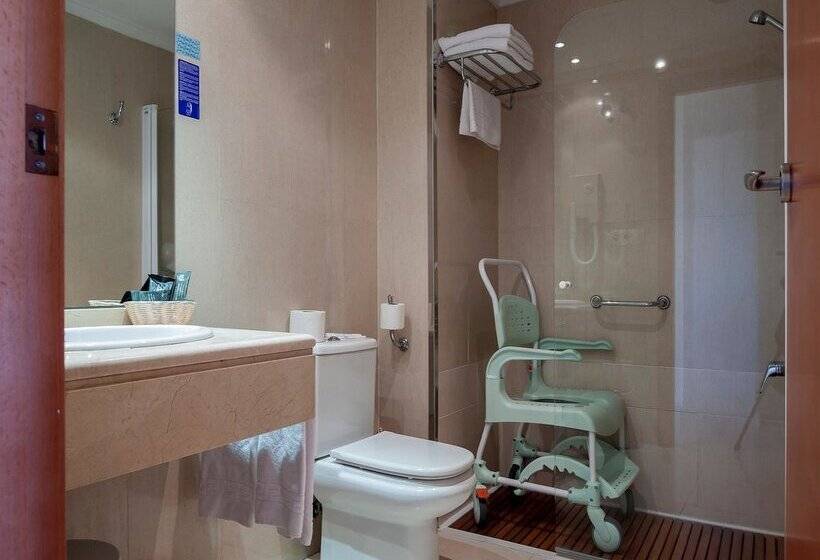 هتل Playas De Torrevieja