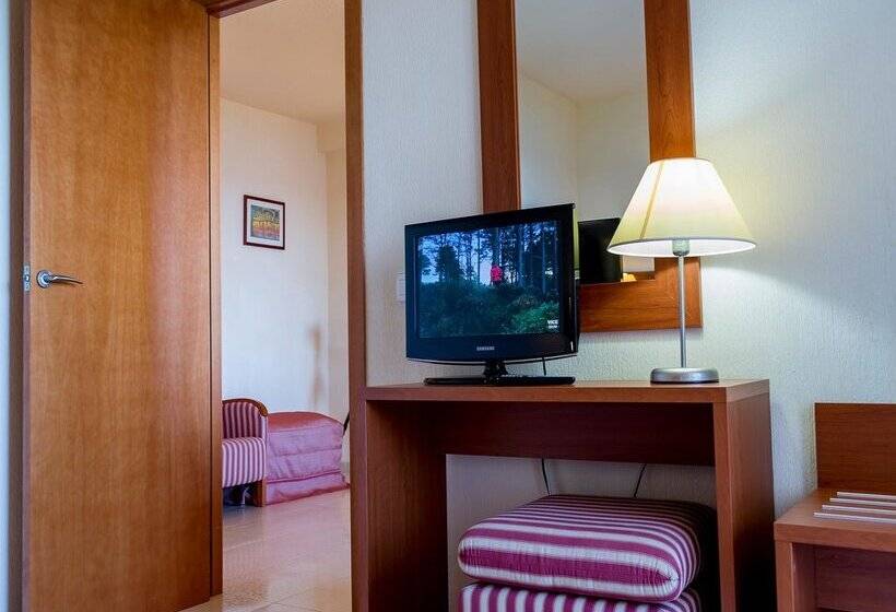 هتل Playas De Torrevieja