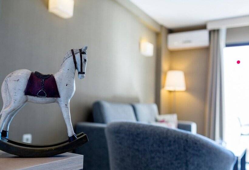 هتل Playas De Torrevieja