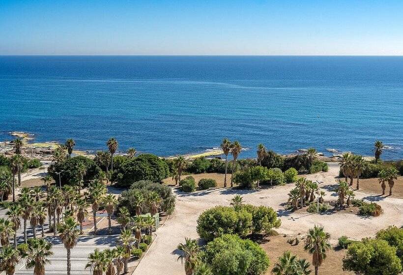 هتل Playas De Torrevieja