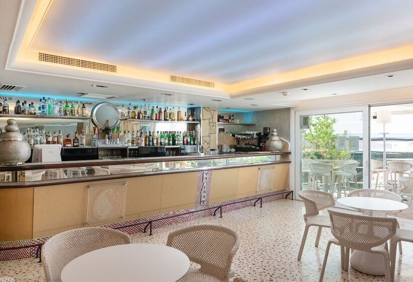 ホテル Playas del Rey