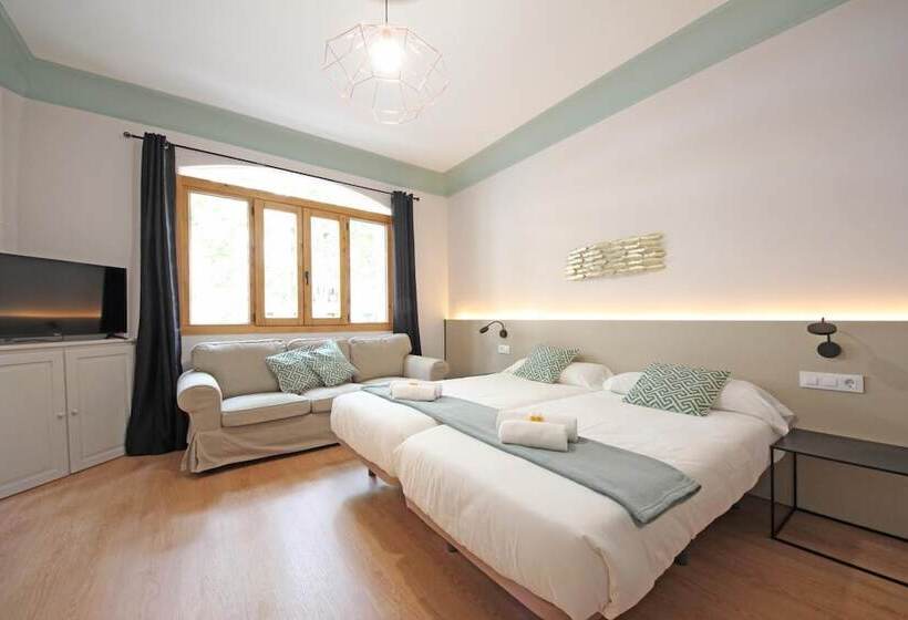 هتل Regina Selfcheckin Smart Rooms