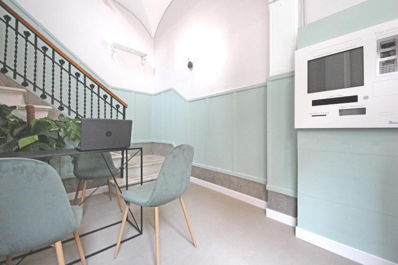 هتل Regina Selfcheckin Smart Rooms