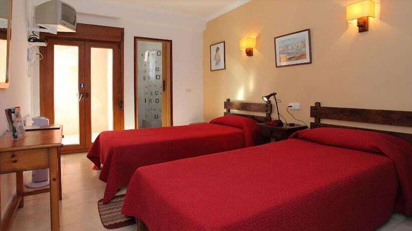 هتل Residencia Santiago Mallorca