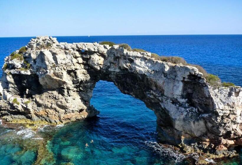 هتل Residencia Santiago Mallorca