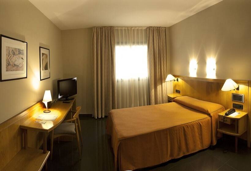 בית מלון כפרי Ruta De Europa