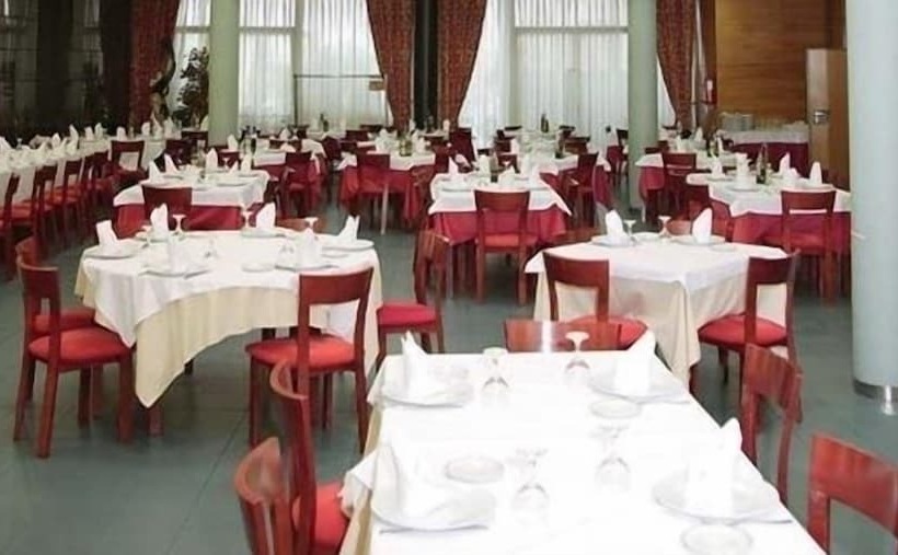 בית מלון כפרי Ruta De Europa