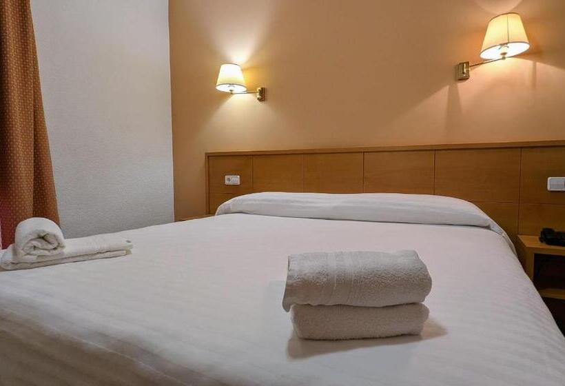 בית מלון כפרי Santa Faz