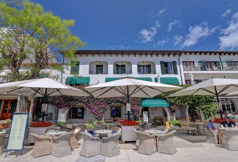 בית מלון כפרי Sis Pins