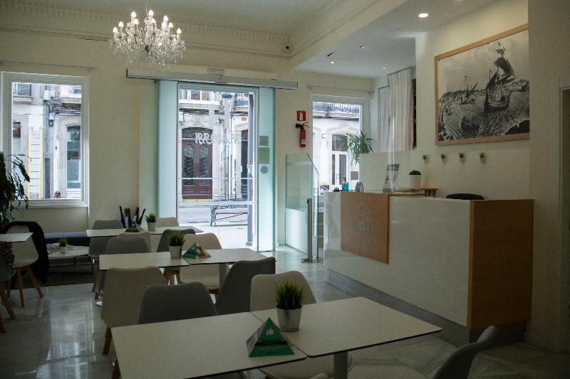 پانسیون Alda Alborán Rooms