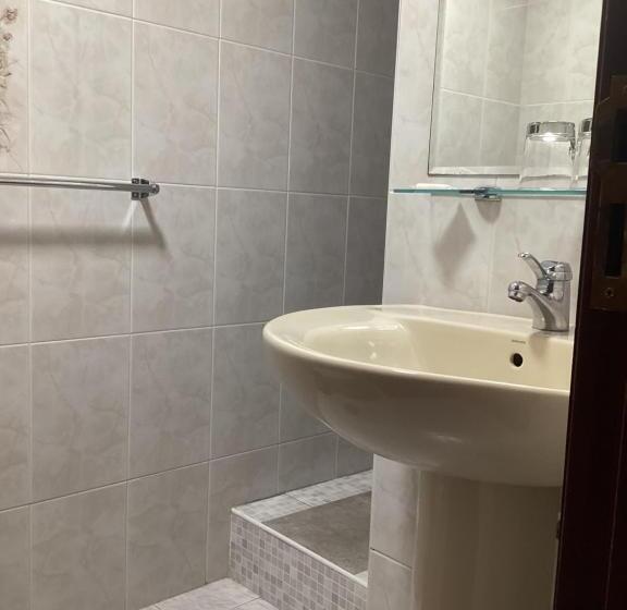 Saudade Hostal Cafetería