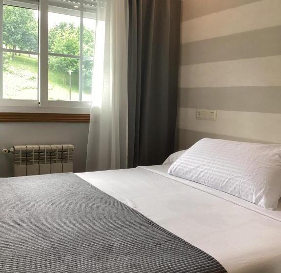 Saudade Hostal Cafetería