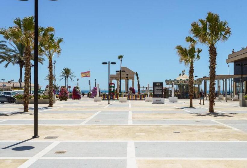 Hostal Costabella Powered By Faro Homes