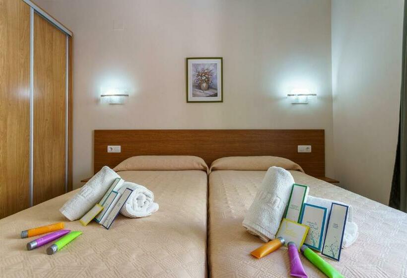 Hostal Costabella Powered By Faro Homes